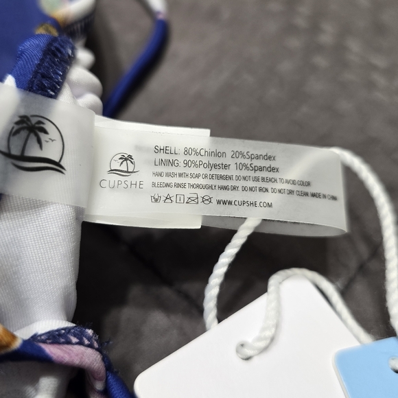 NWT Cupshe Blue Floral Strappy One Piece Swimsuit Women's Size Medium - Picture 10 of 10